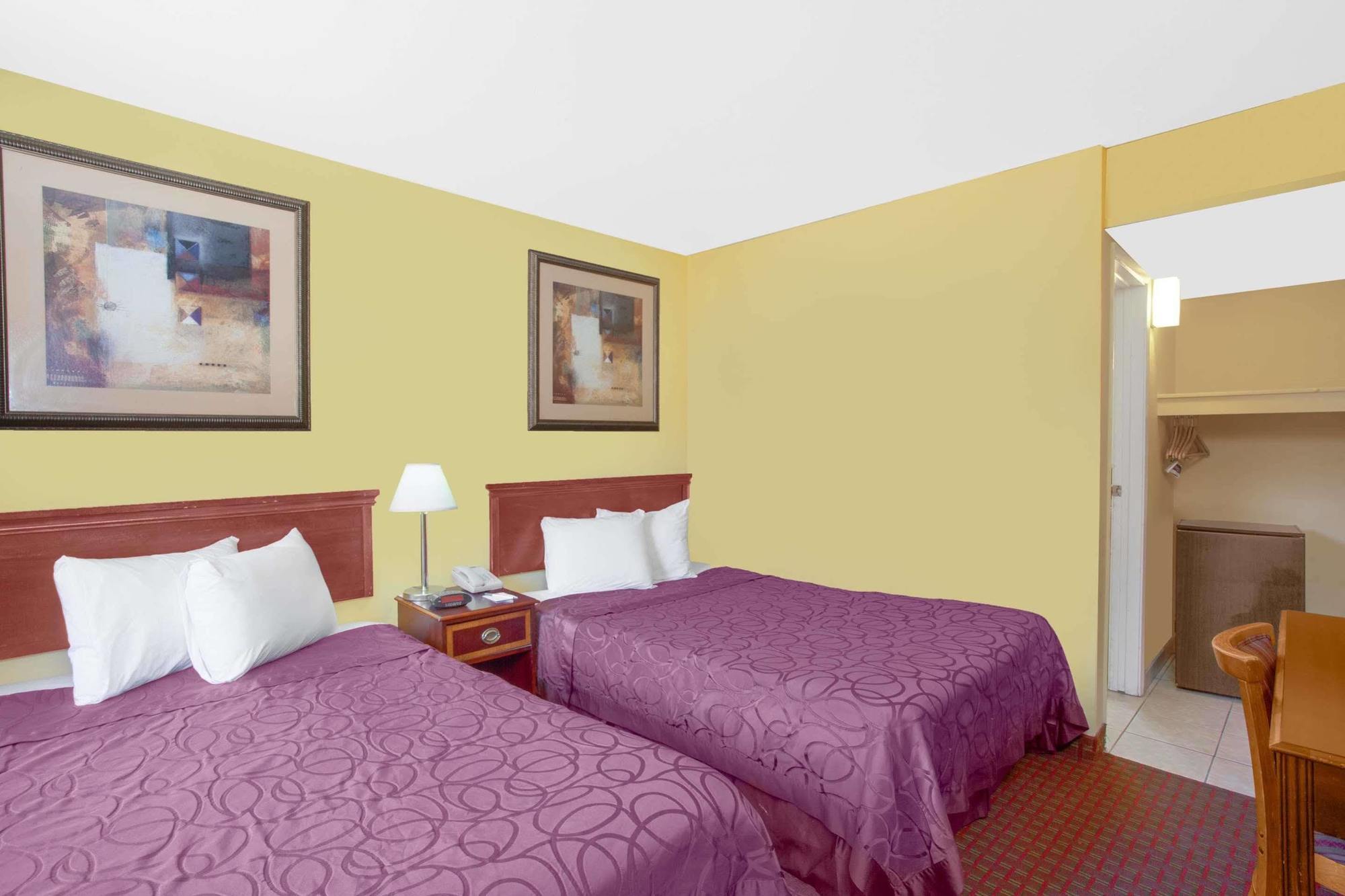 Baymont By Wyndham Coalinga Villa Exterior foto